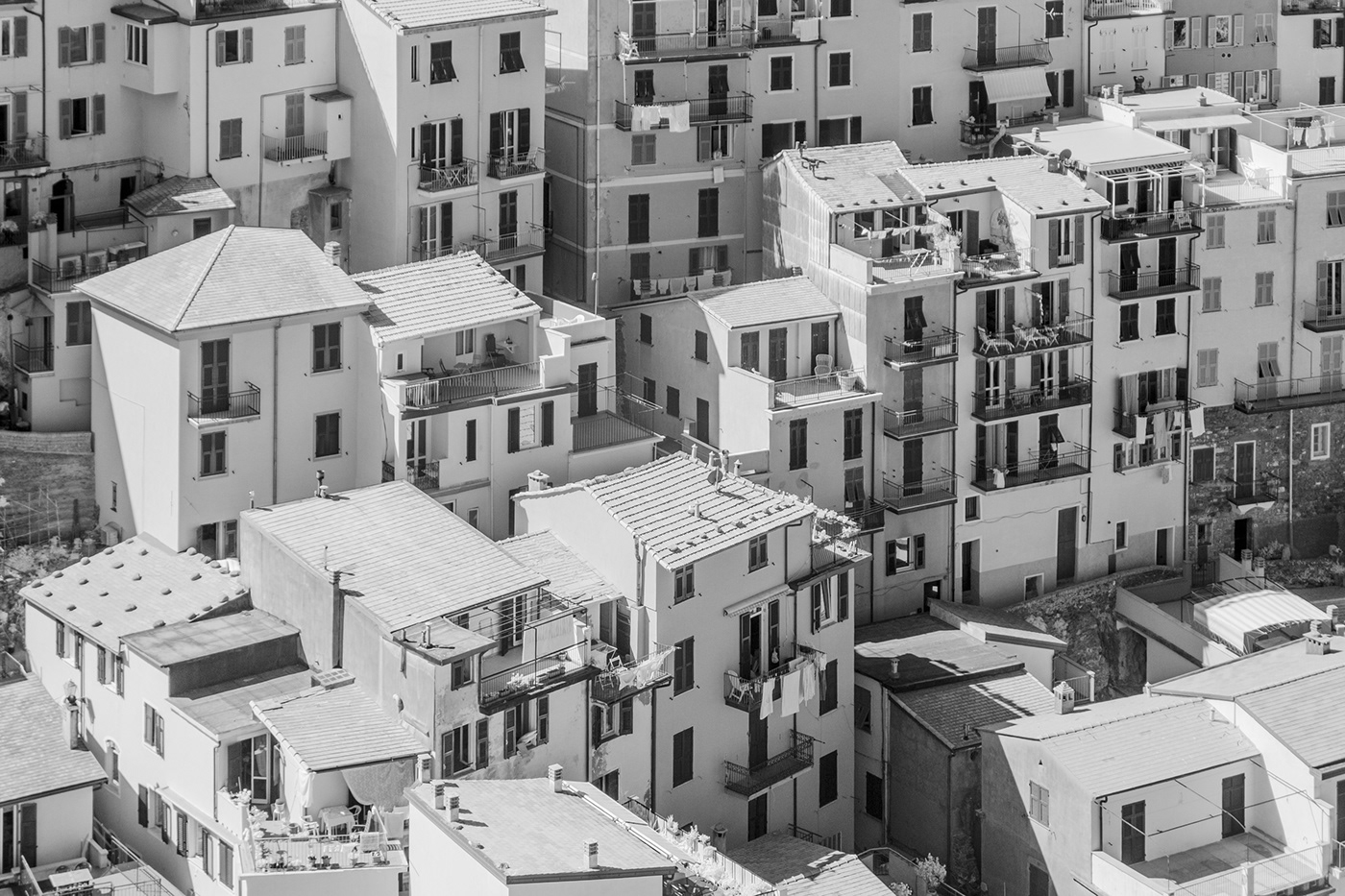 infrared Italy Photography  Landscape black and white Cinque Terre street photography fujifilm