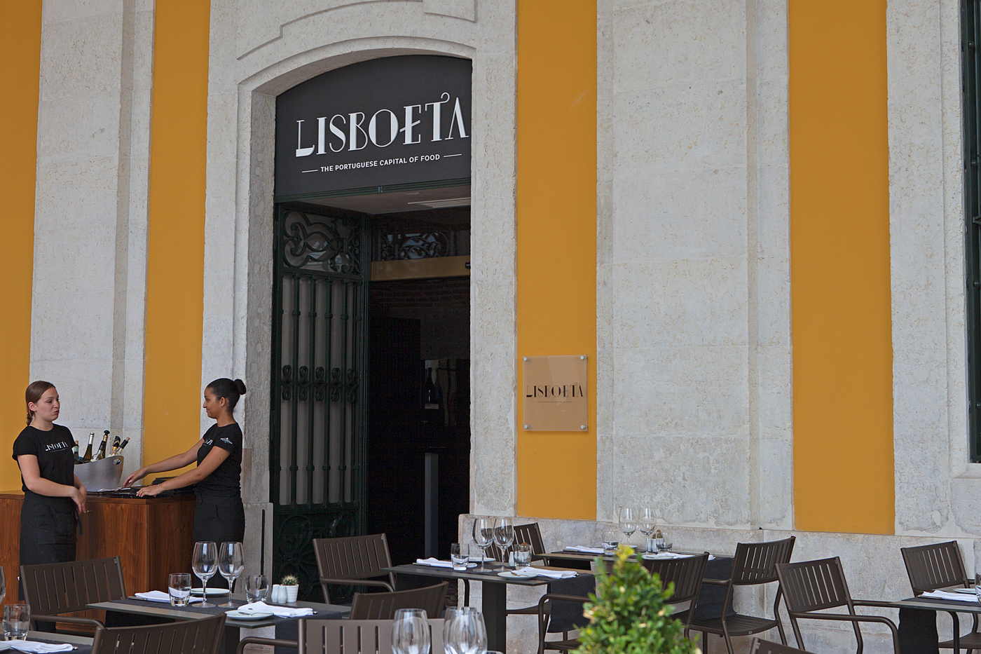 brand restaurant Lisbon identity black icons geometric trend ogilvy portuguese Food  White grey