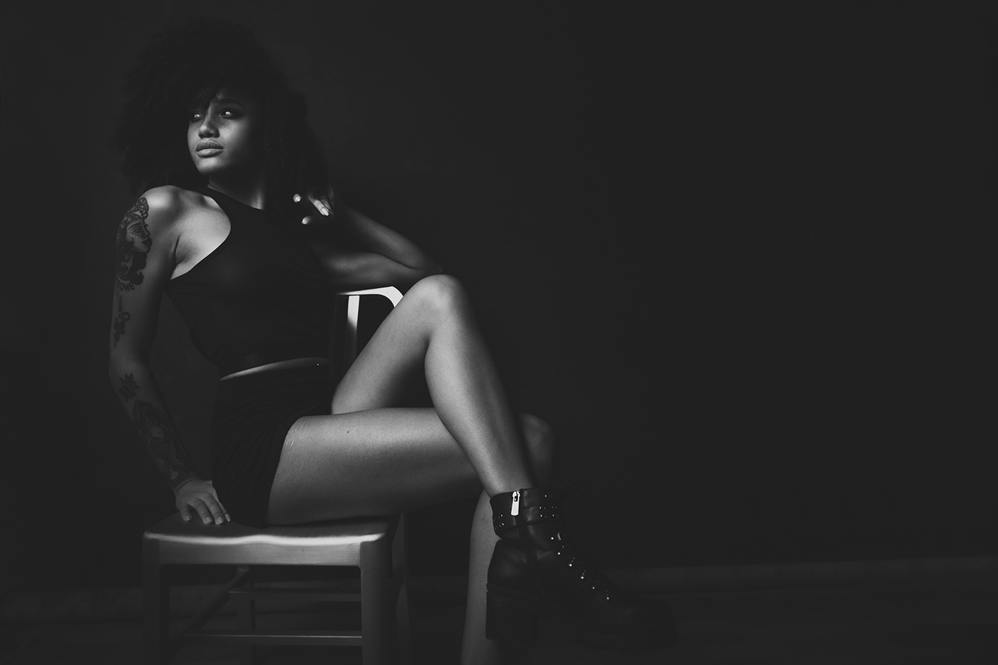 model italian african queen black and white bw Nikon nikkor profoto