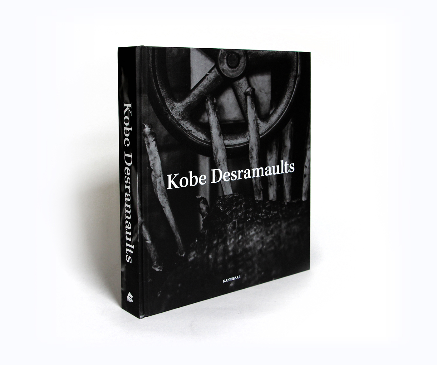 kobe desramaults in de wulf chambre separee book design cover design cookbook Tim Bisschop Grafisch atelier brugge gent