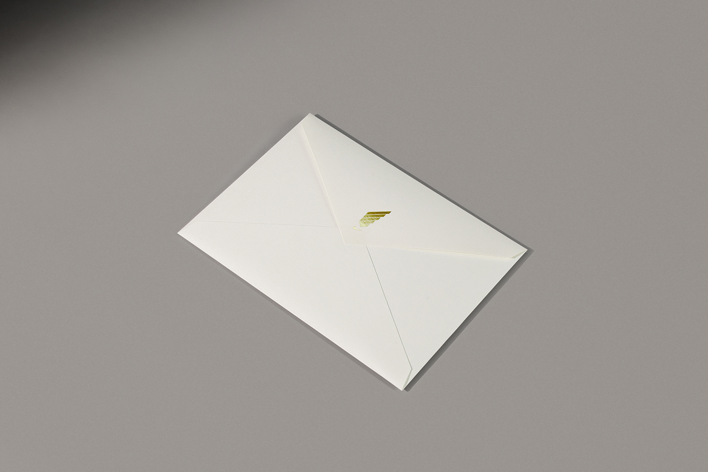 Nike Happycentro kirigami papercut invite