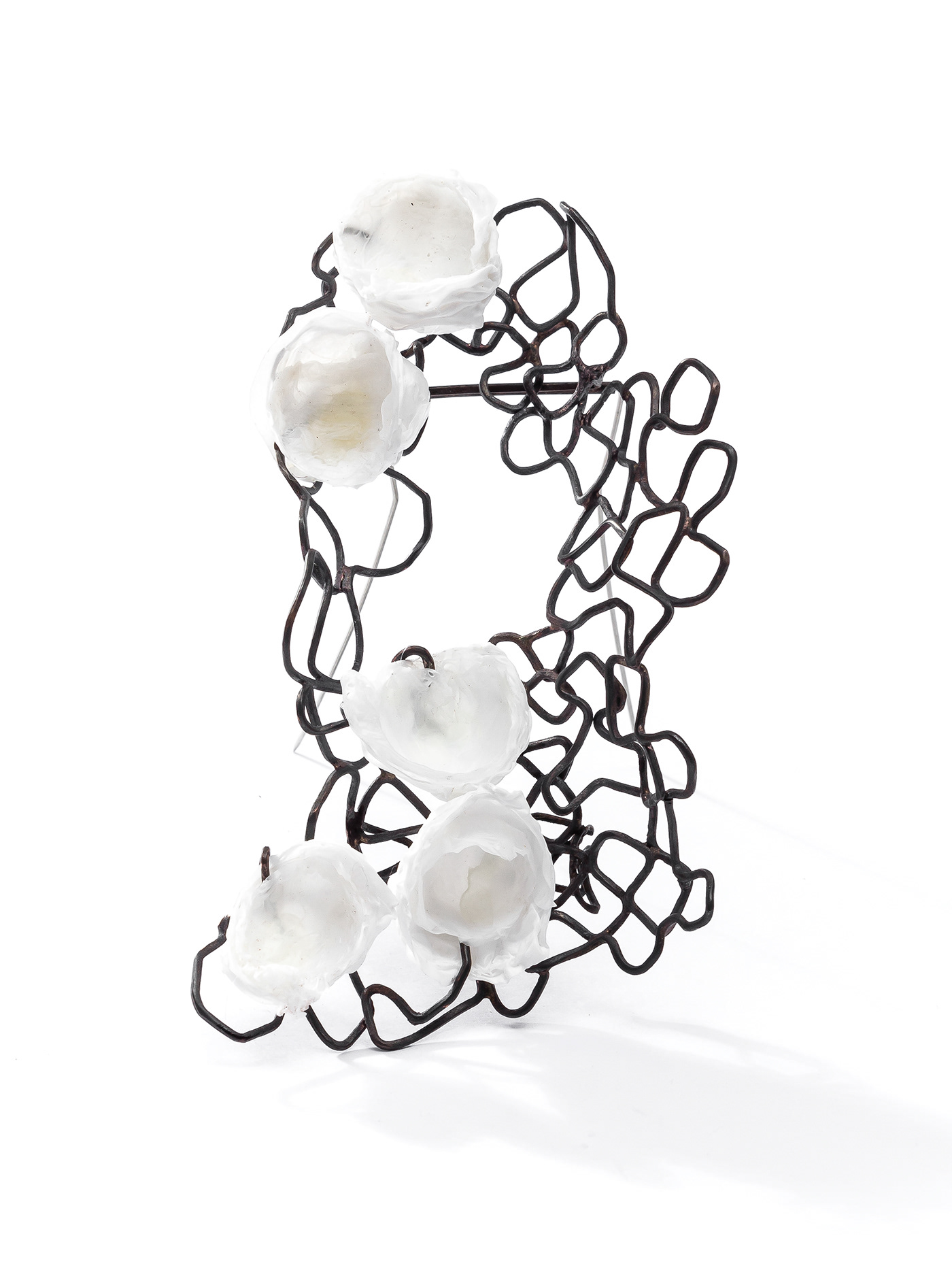 contemporary jewelery  contemporary jewelry joyeria Joyería contemporánea mabel pena plastic