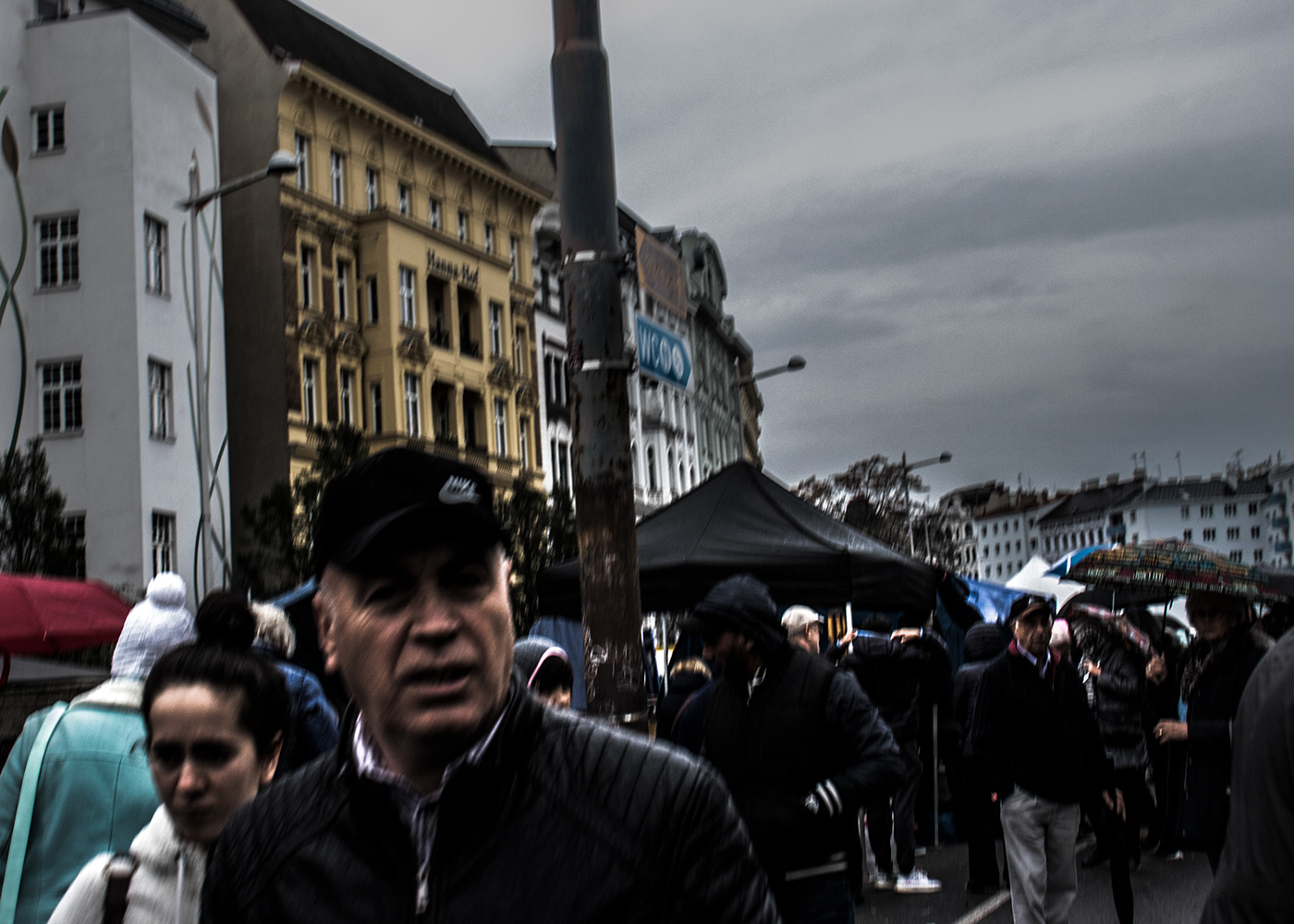 vienna flea market naschmarkt austria street photography Canon 800d
