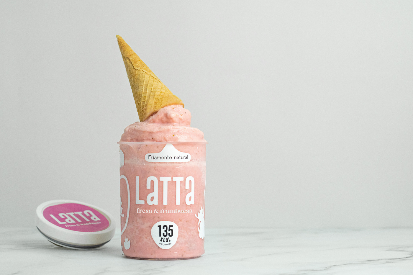 branding  Commercial Photography Food Packaging Fruit Illustration helado ice cream Identity Design marca packaging design Photography 