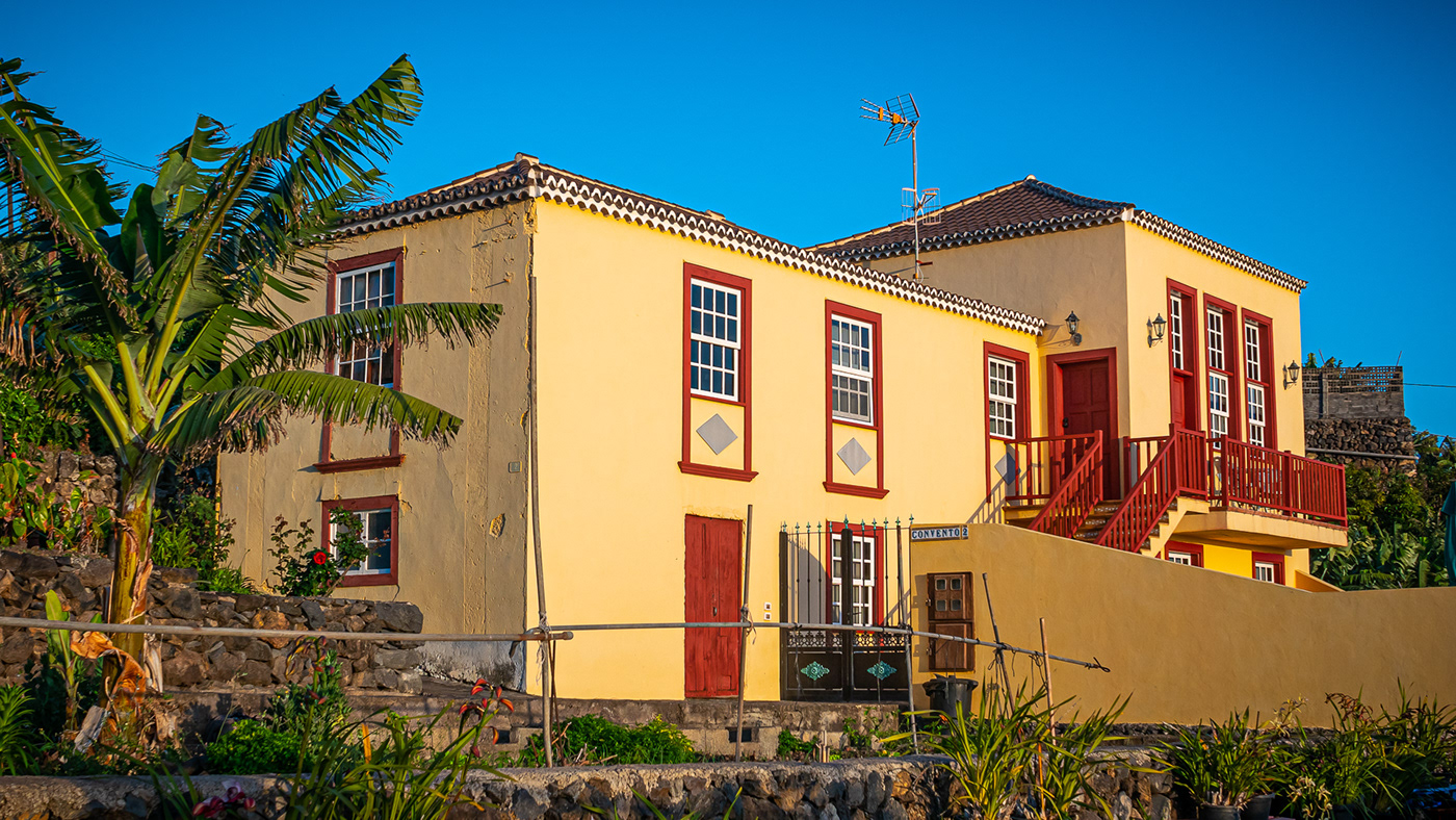 canary islands holiday house home design La Palma traditional architecture
