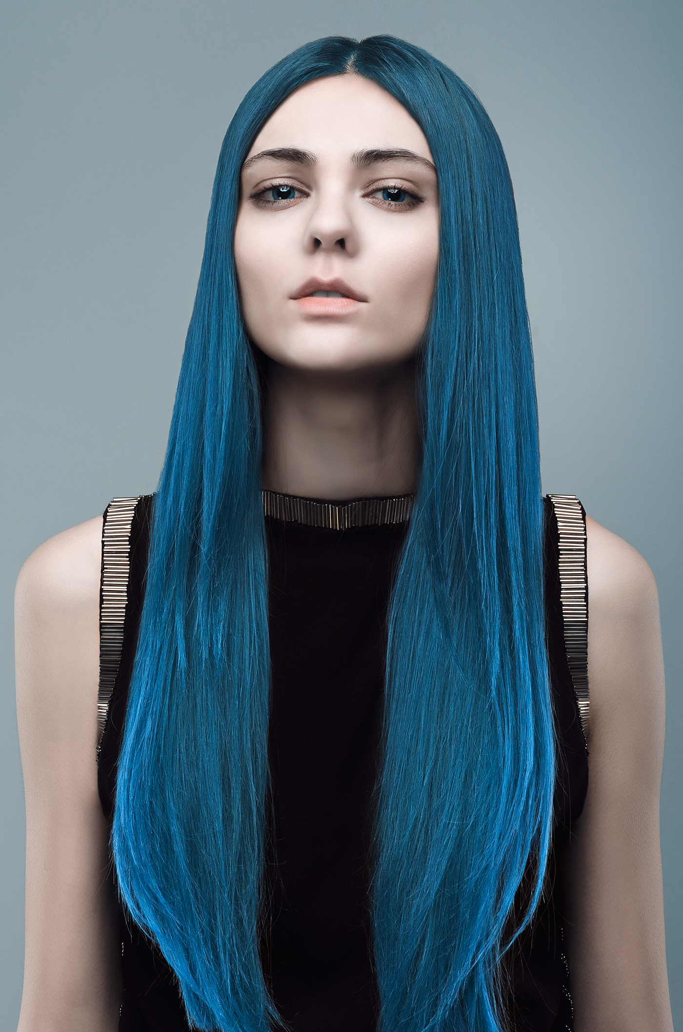 sidorenko olga blue hair studio portrait
