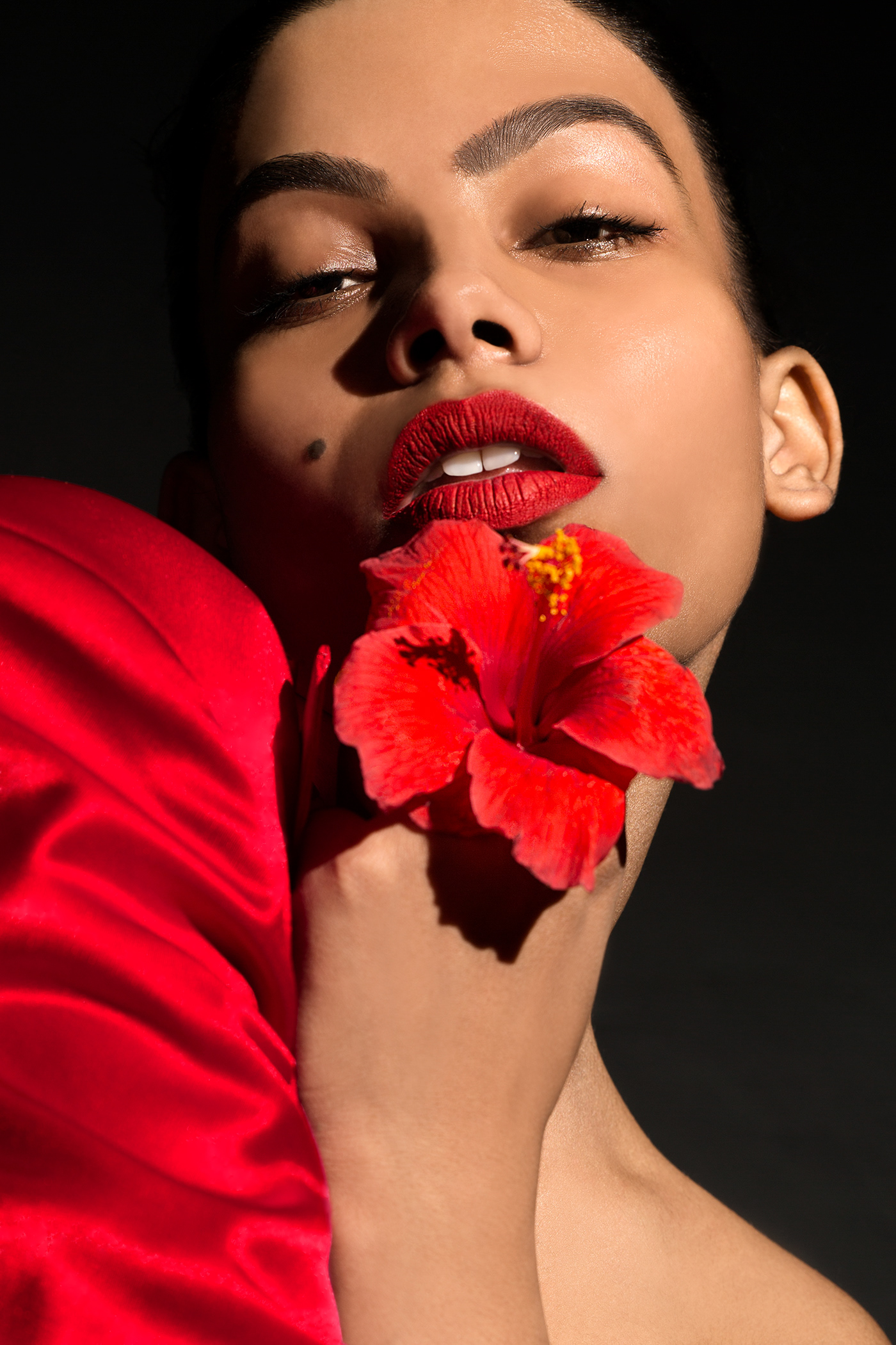 flower beauty portrait model retouch photographer lips