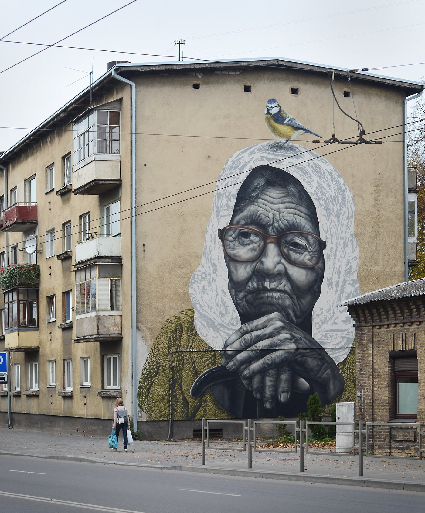 streetart kaunas gyvagrafika grandmother lithuania