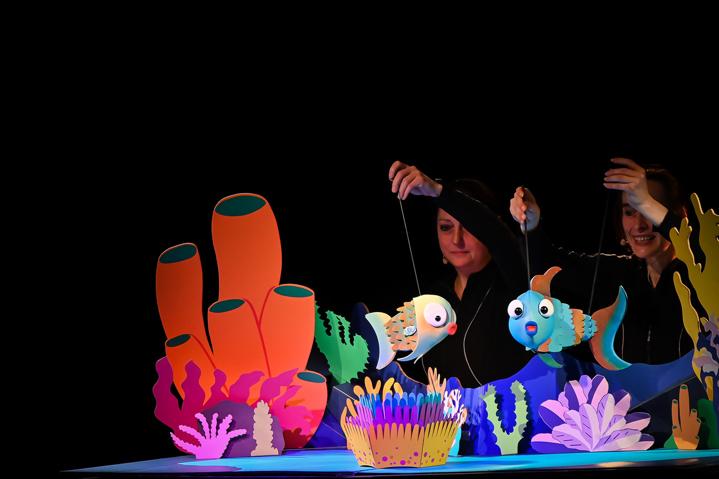 Character fish puppet puppet theatre scenography STAGE DESIGN theater  Theatre toy design  underwater