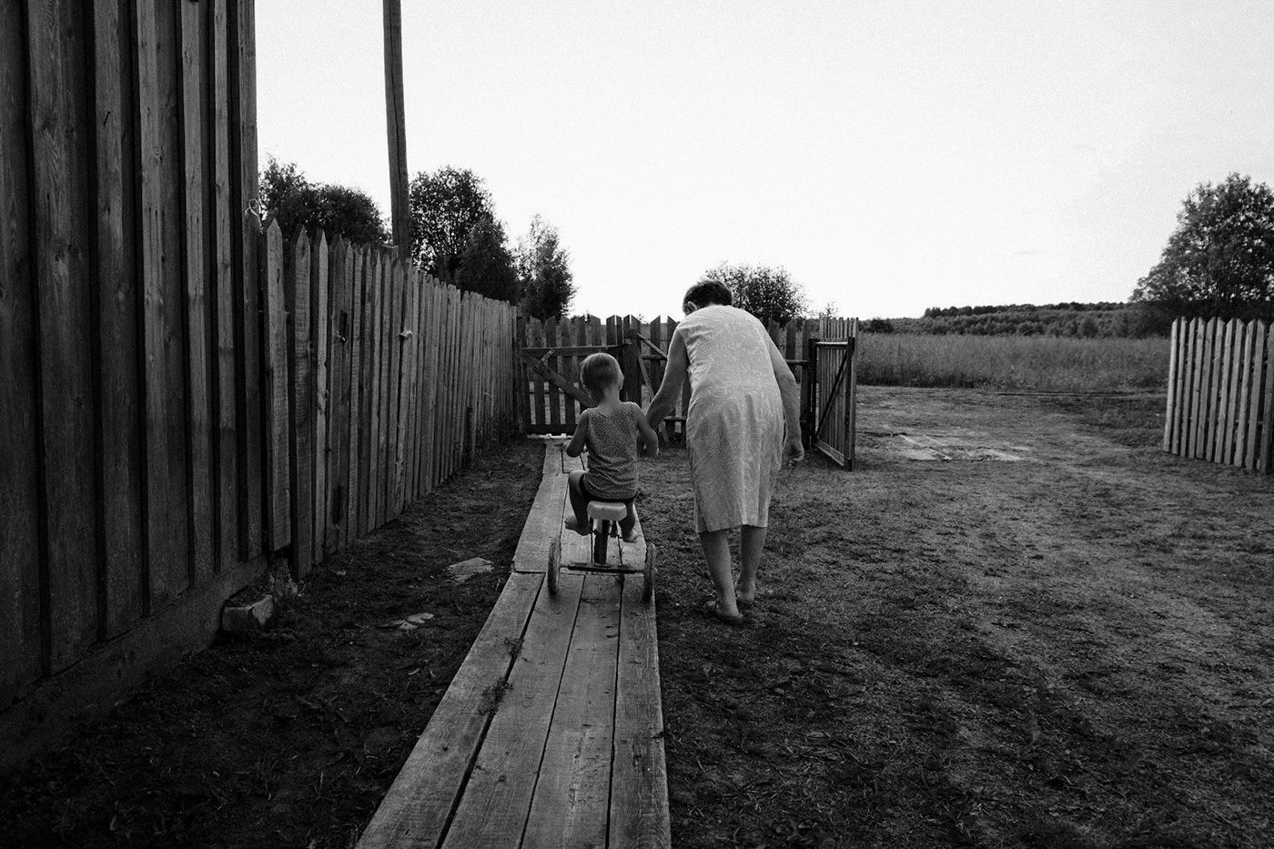 blackandwhite family grandparents Russia village photo Photography  lightroom