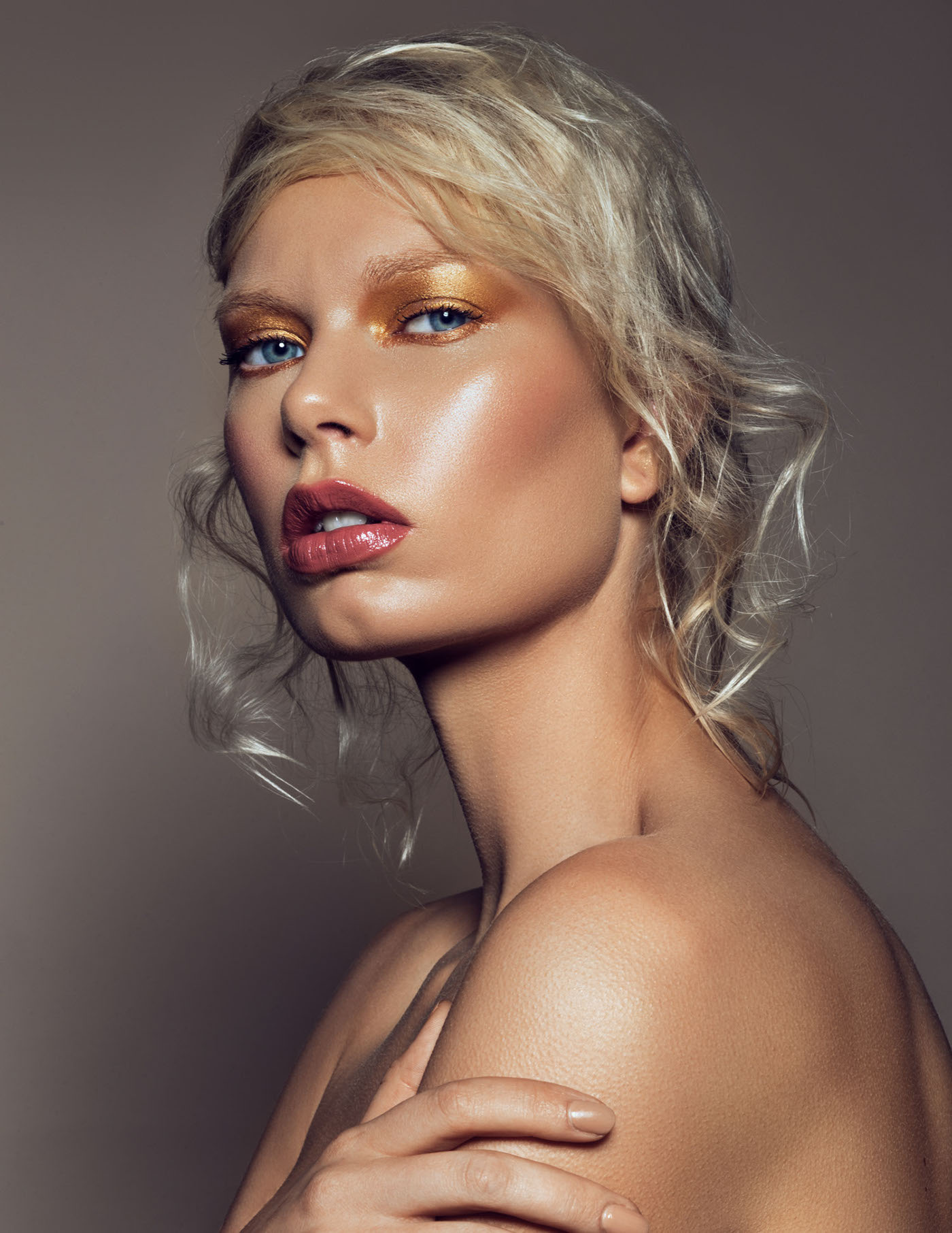 beauty high end retouching photo editing Adobe Photoshop retouching  makeup