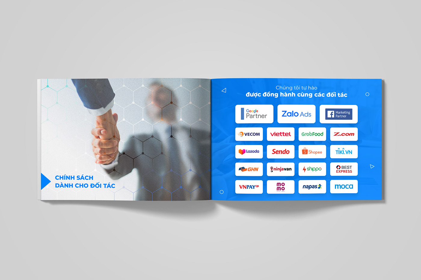 brochure Proposal Ecommerce selling business company profile brochure design Advertising  sellers