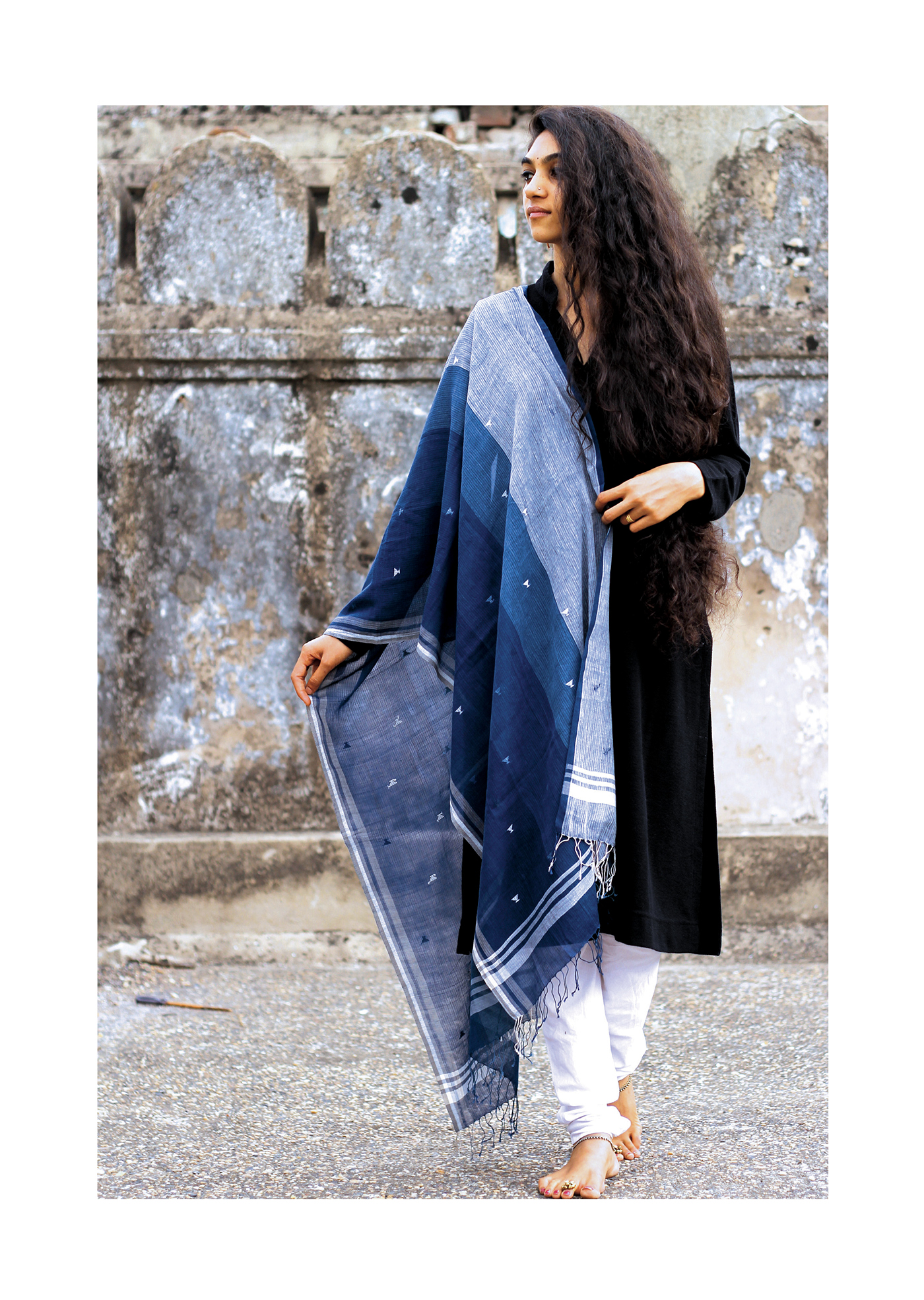 jamdani weaving indigo dyeing handloom textile design  Natural Dye geometry minimal simple Stoles  