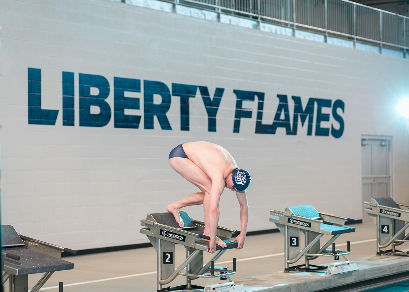 Liberty Flames swimming mens race Flash