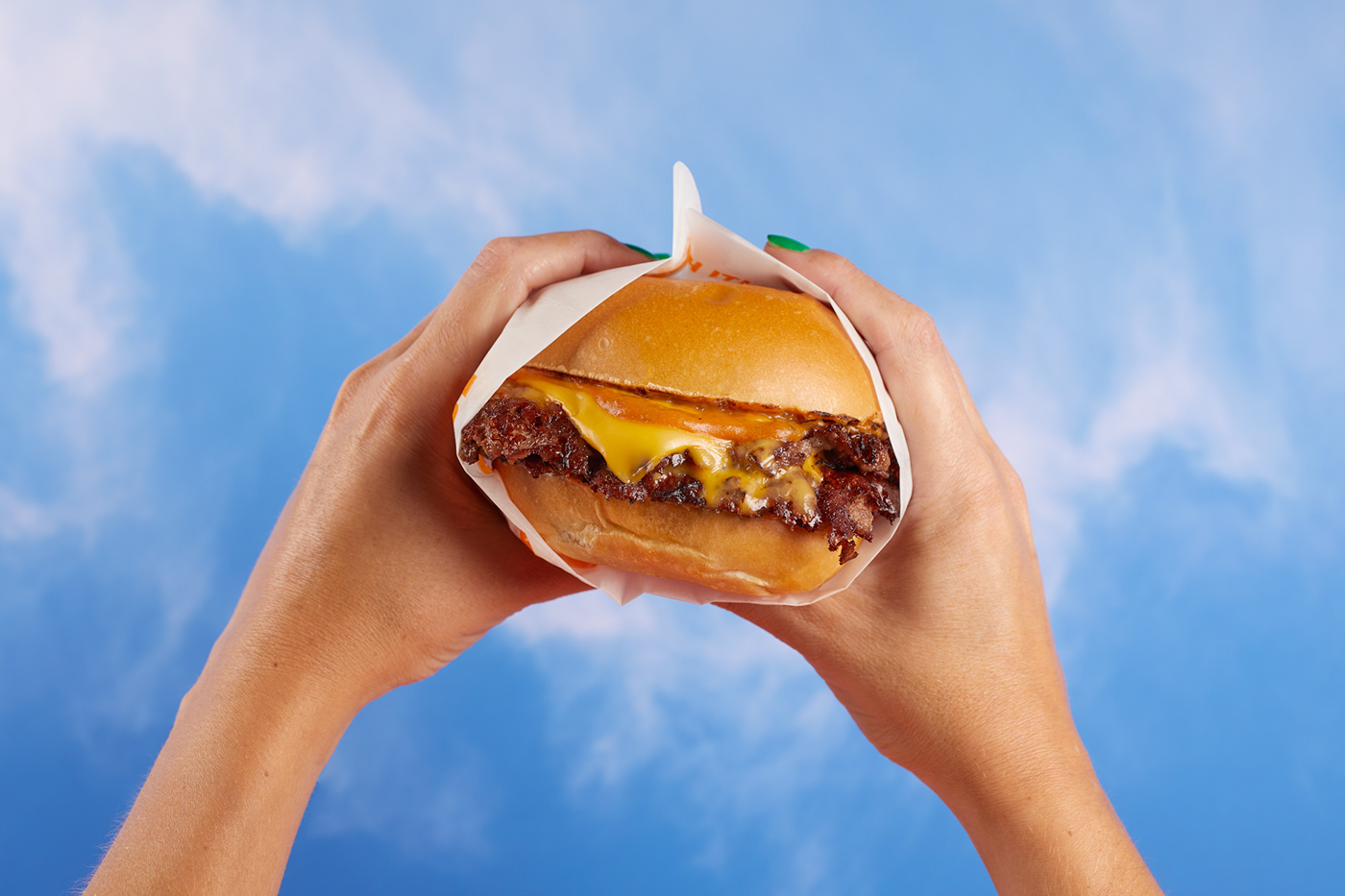 Advertising  art direction  brand identity burger creative food photography food styling Photography  retouching  Smashburger