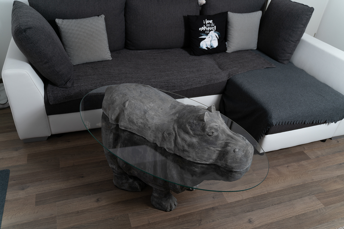 beton design hippo Nilpferd product produkt stone table Tisch