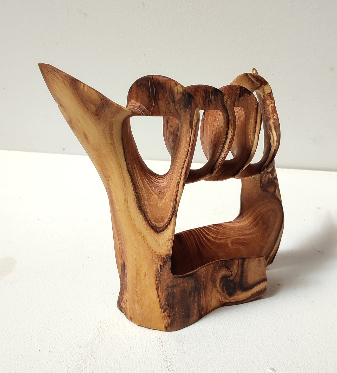 abstract contemporary contemporary art Fusta  madera organic sculting wood woodcarving