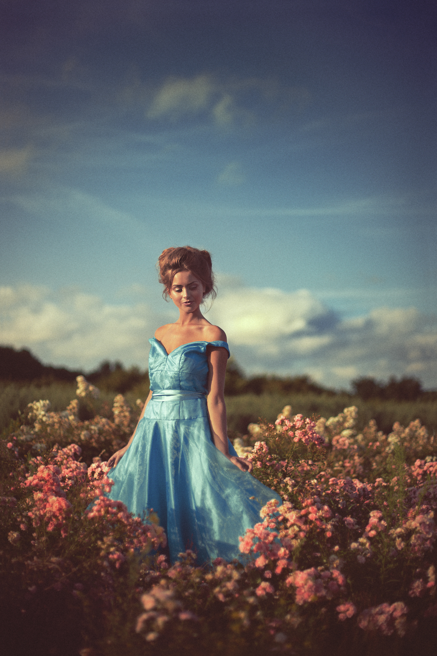 Adobe Portfolio color colour dress outdoors