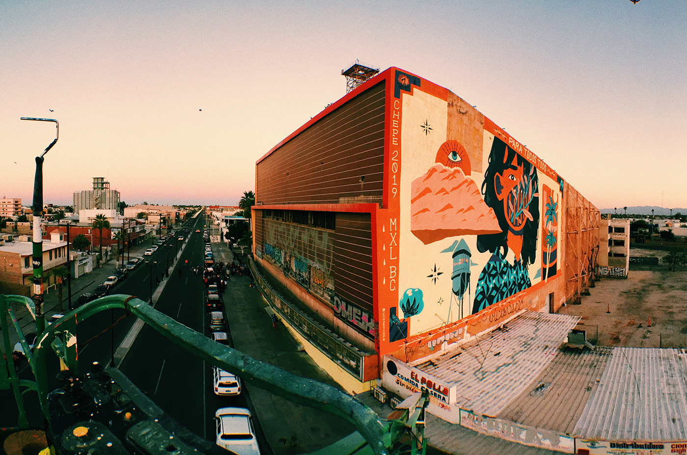 border Graffiti ILLUSTRATION  lettering Mural painting   social project streetart wall woman