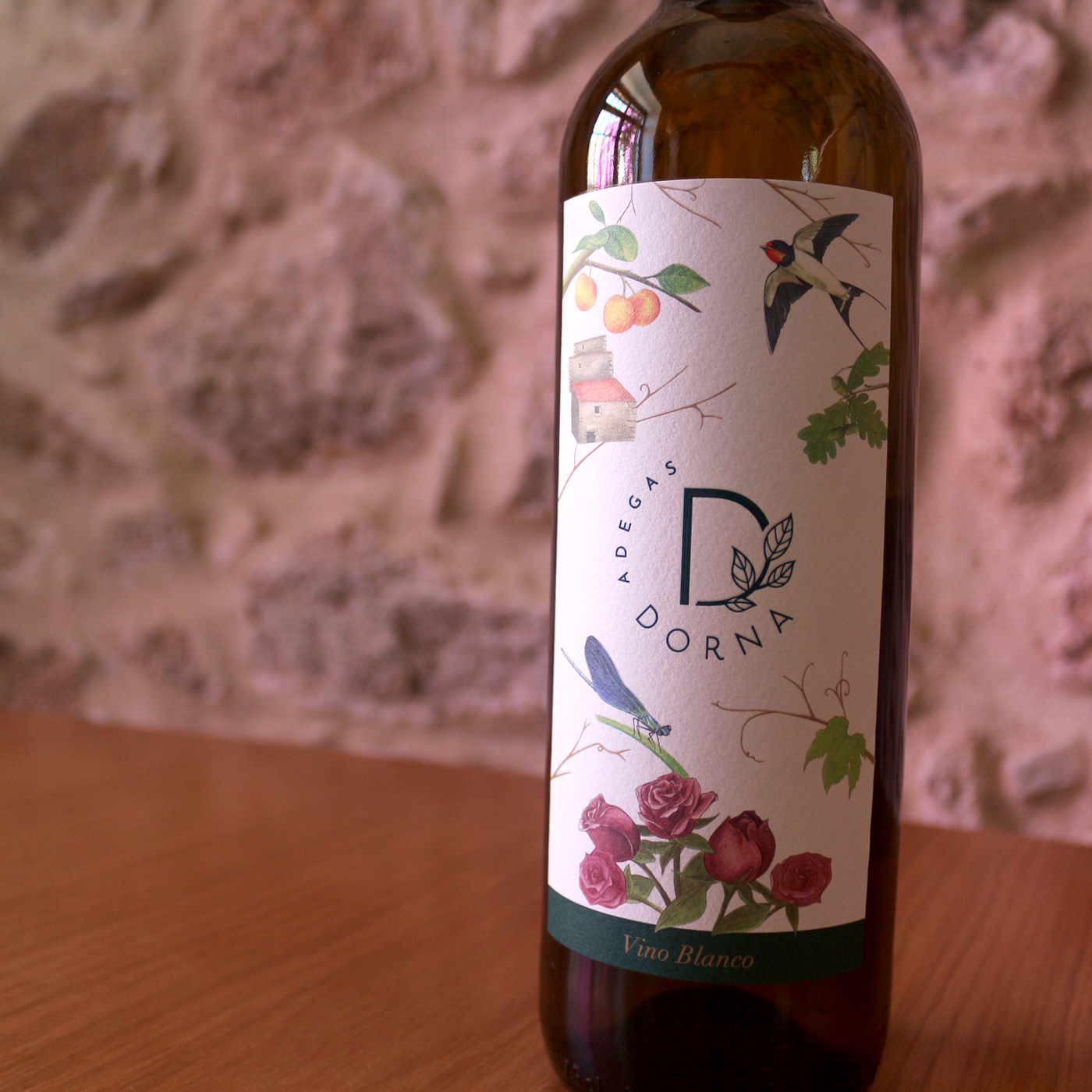 acuarelas branding  diseño gráfico etiqueta identidad ilustracion marca Packaging vino