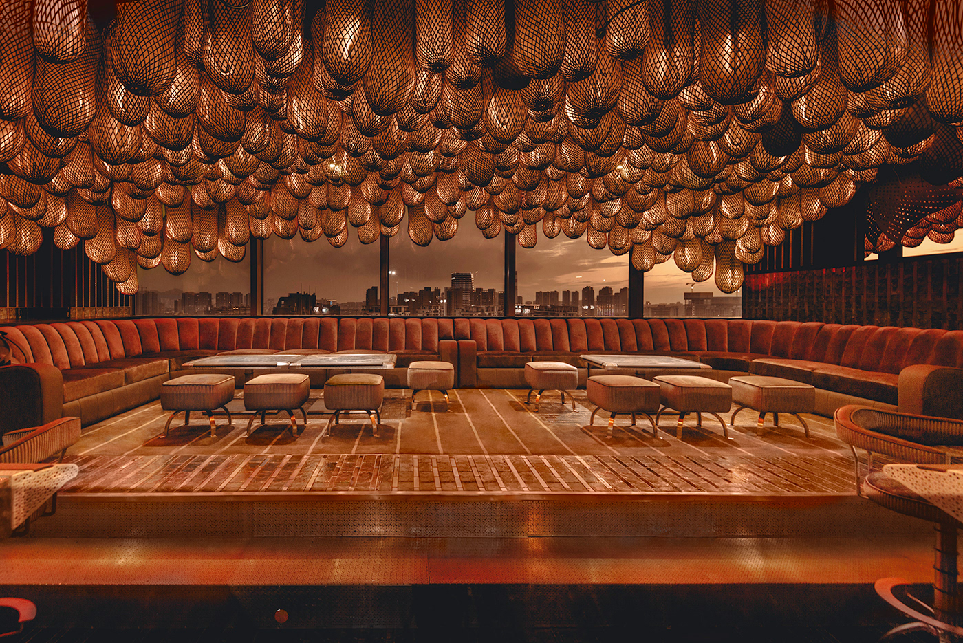 club nightclub clubbing architecture lounge interiordesign DMX clublights LedLighting LightingDesign