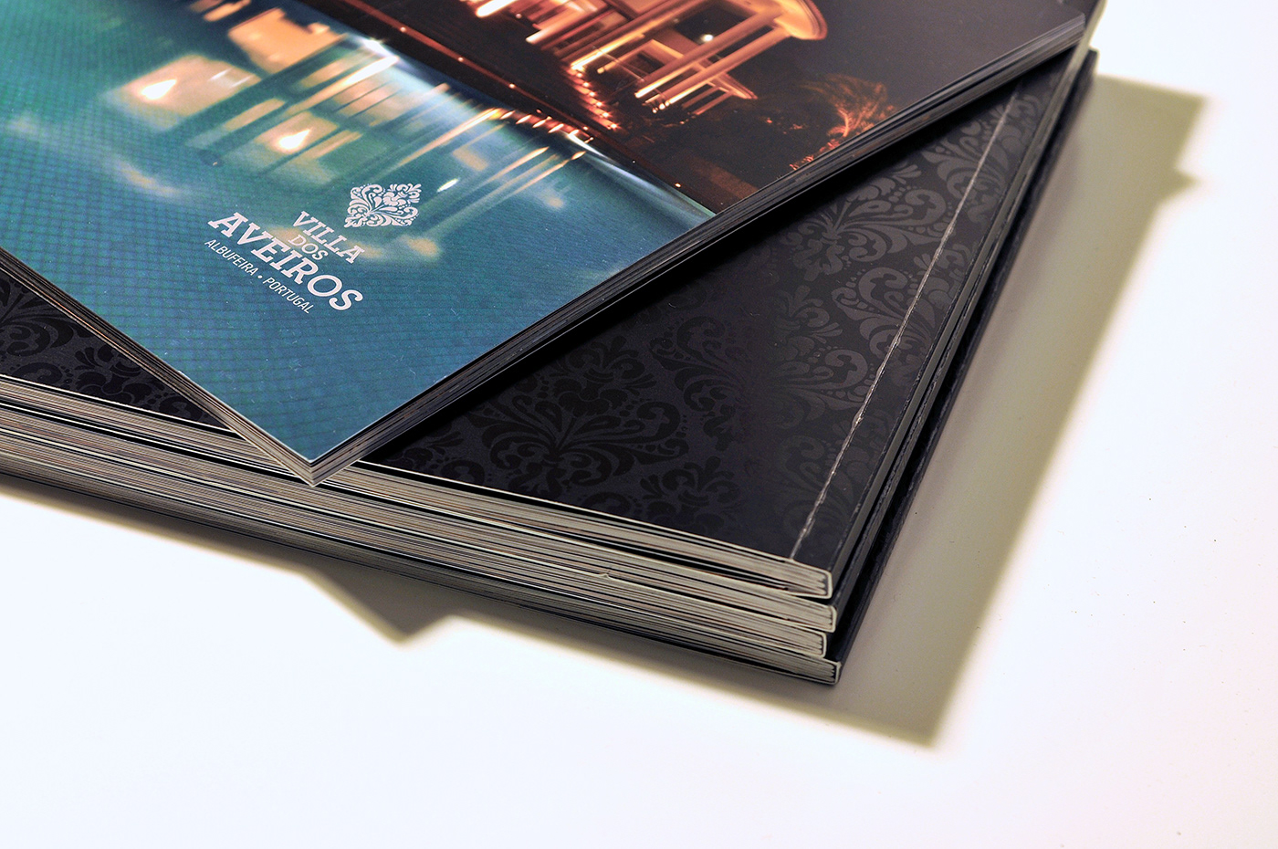 book brochura brochure editorial editorial design  InDesign Layout magazine