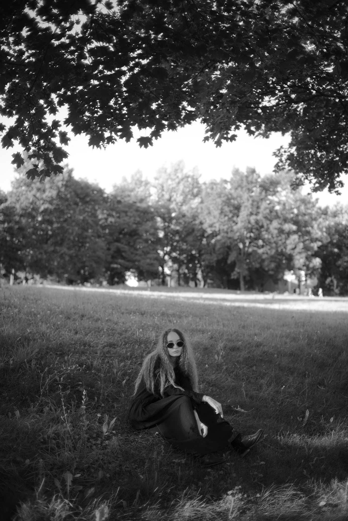 black and white Photography  photoshoot monochrome girl rock vintage Outdoor portrait Fashion 