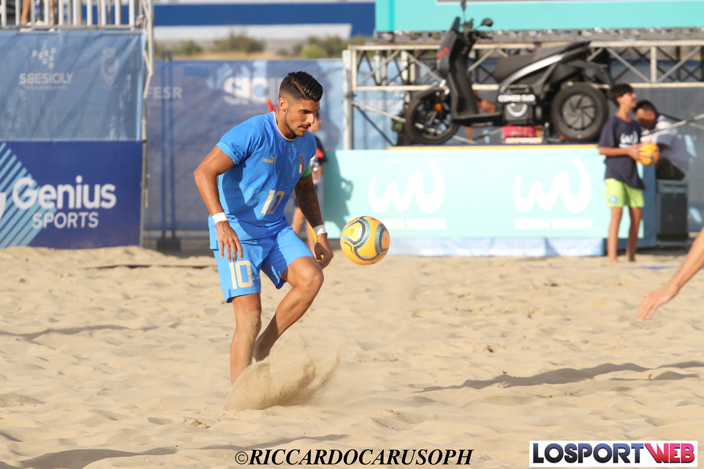 photographer photoshoot Fotografia Photography  sports beach soccer Championship athletic game Euro Qualifiers