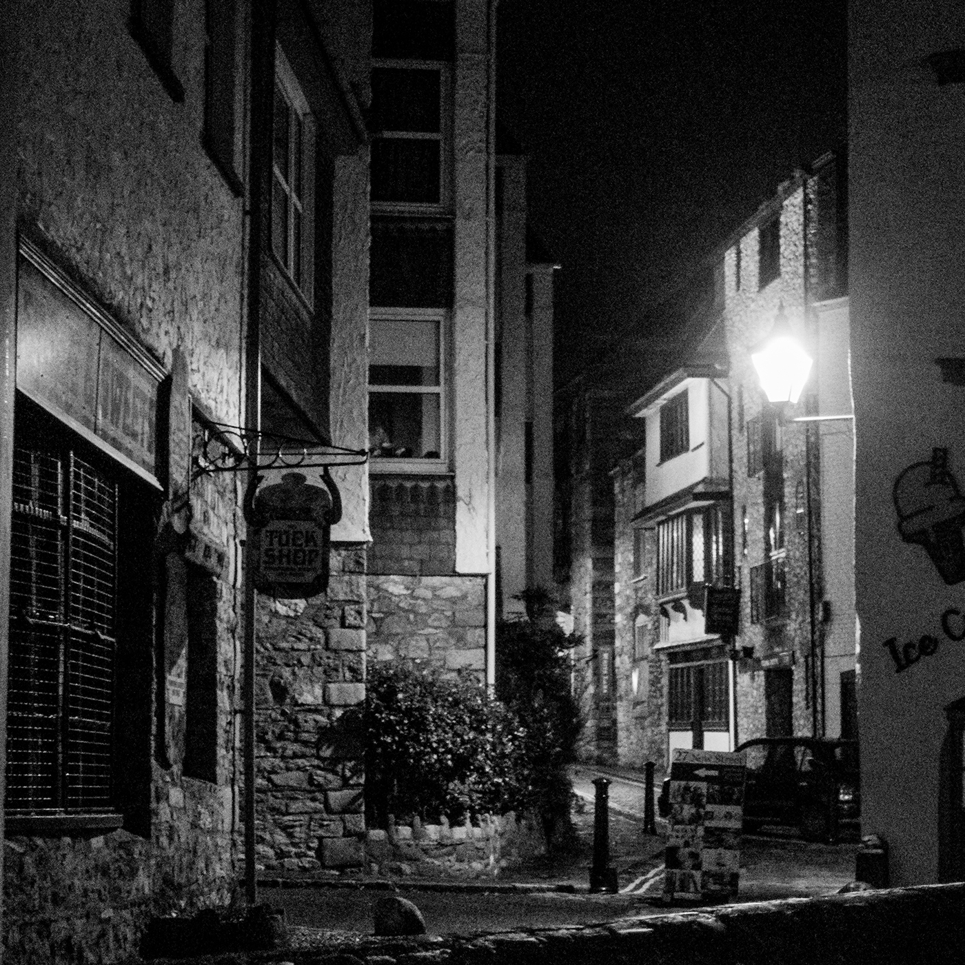 night Photography  black and white high iso