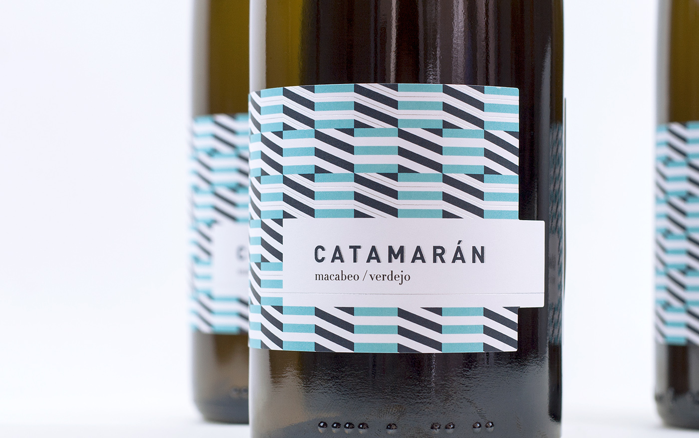 wine vino catamaran White Wine sparkle bodega Viña brandsummit etiqueta Label