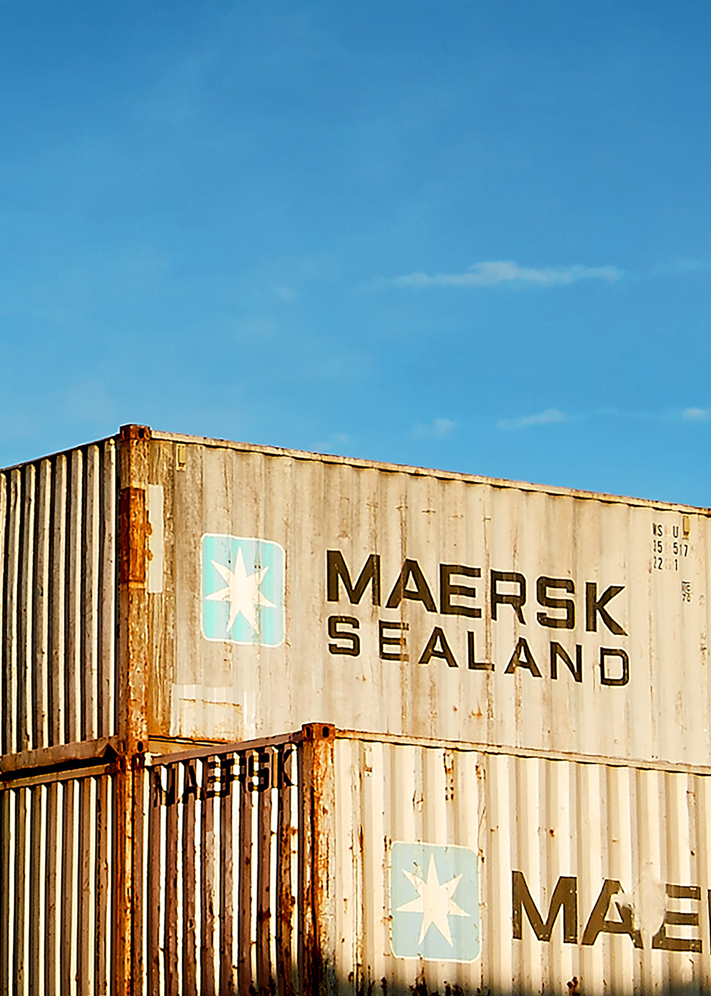 sea land containers Conteneurs mer terre colorfull Mearsk fine art Photography 