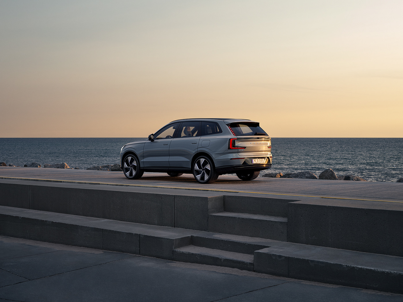 Advertising  automotive   car CGI location Photography  photoshoot photoshop retouch Volvo