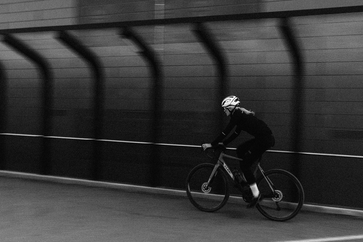 activewear Bicycle Bike bikefashion Cycling Apparel Cycling photography gravelbike gravelbikeride gravelride Sportswear