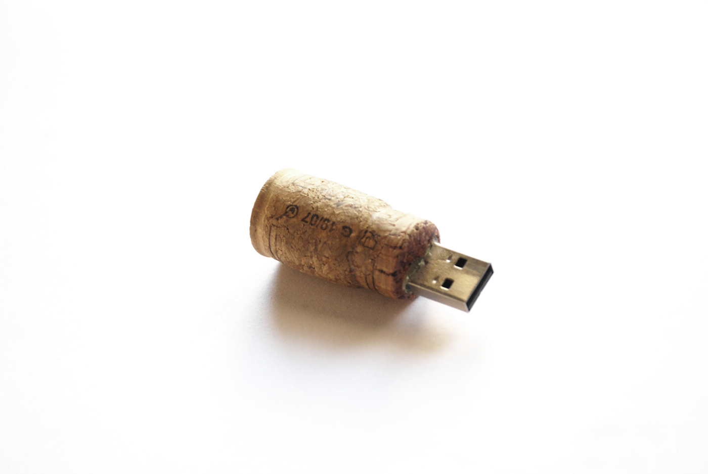 canhur portfolio usb wine türkiye Turkey tuzambari CV aktuglu Adweek jungvonmatt Karpat Polat DDB Istanbul ddb&Co.