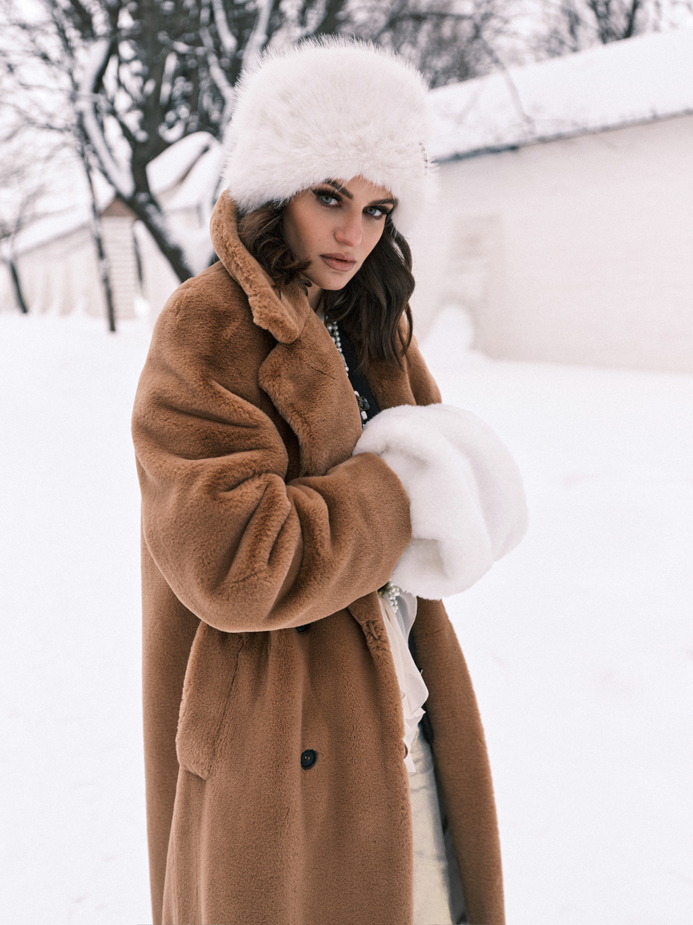 street style Fashion  art look editorial modelling Slavic core winterfashion