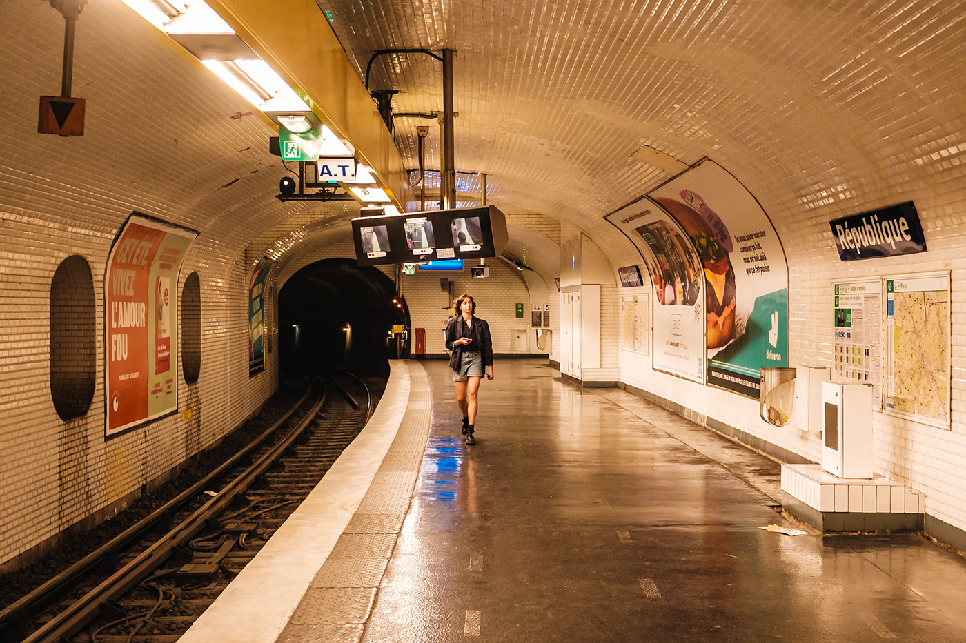 Paris france metro subway Kodachrome Photography  street photography color fine art metropolitan