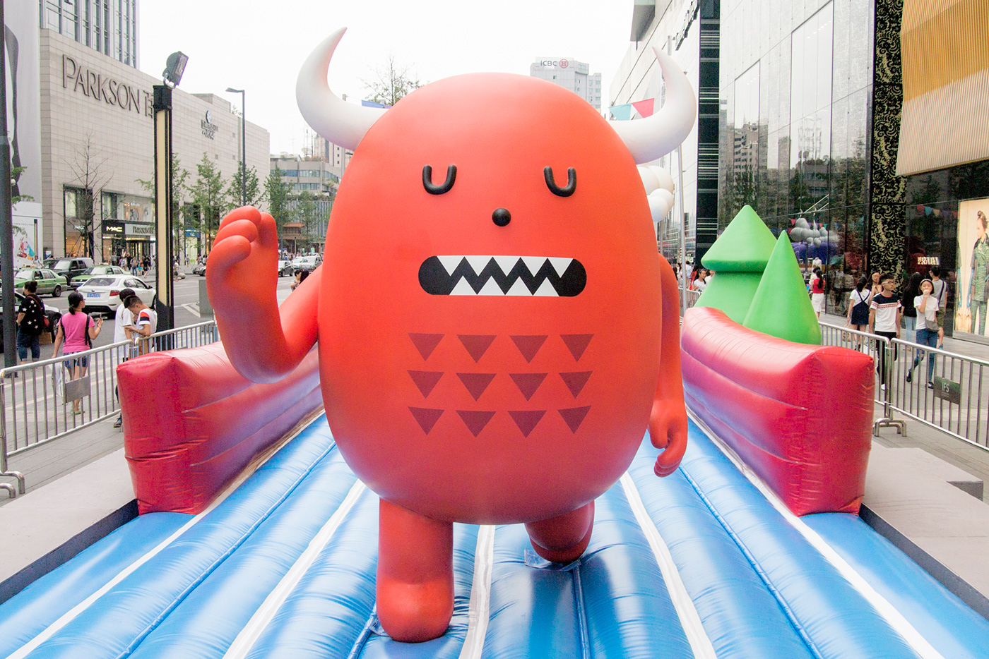 Chengdu city inflatable run running runway SML Sticky Monster Lab
