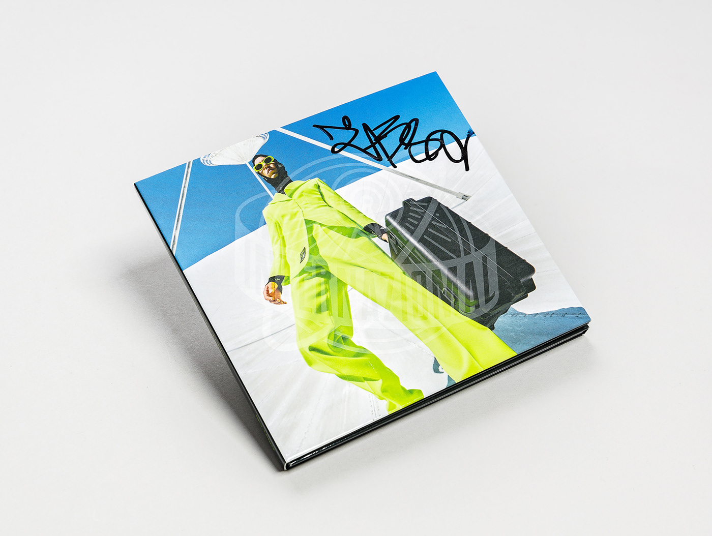żabson internaziomal cover coverdesign graphic design future furutism