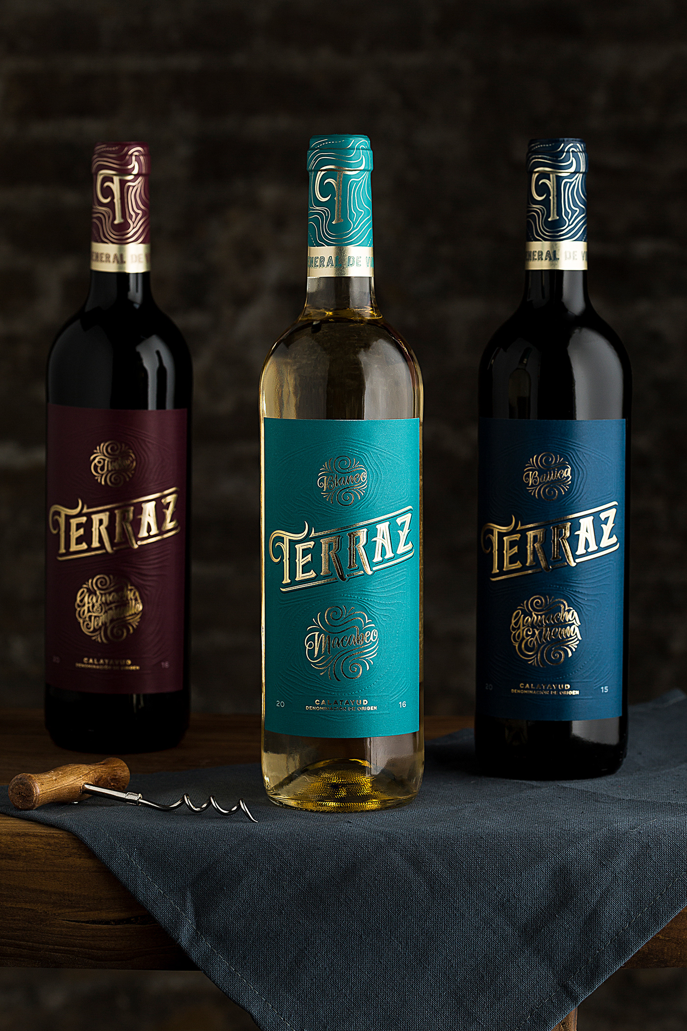 wine Label gold drink alcohol Packaging bottle atrezzo Photography  lettering