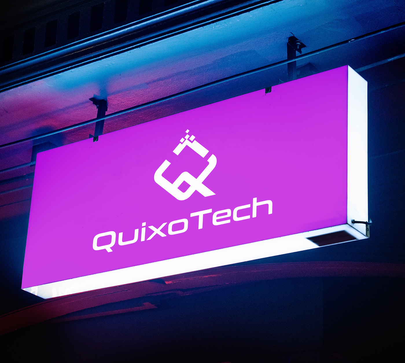 q logo T logo tech Technology technical company logo minimalist modern Logotype Branding Identity