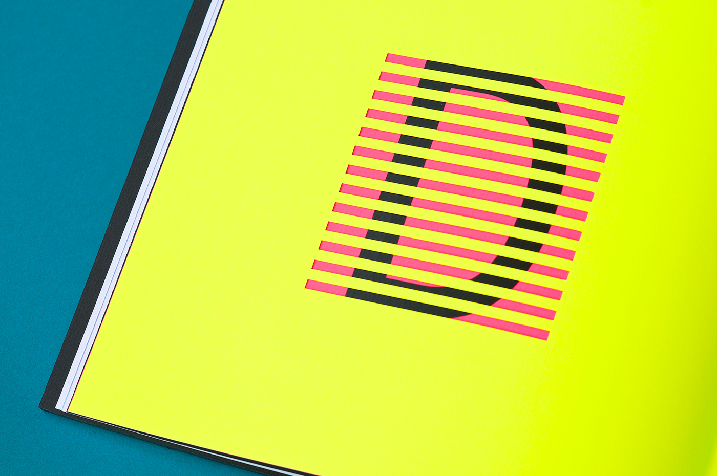 dan flavin fluorescent stripes colours square Tubes NEO print publishing   арт