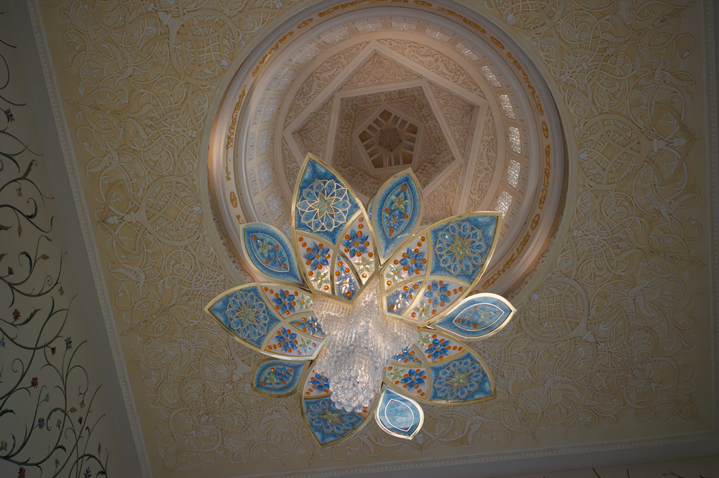 one of chandelier inside SHEIKH ZAYED GRAND MOSQUE