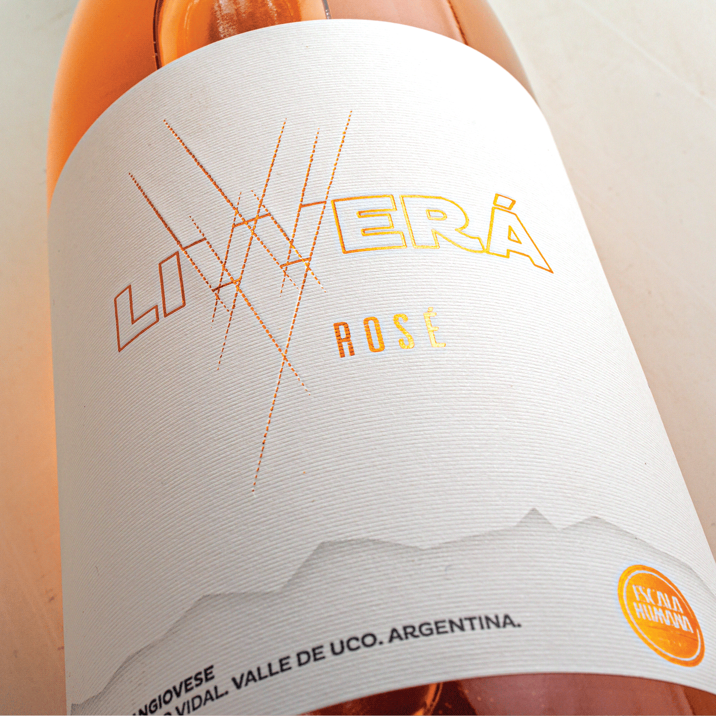 wine branding wine label wine labels wine design livvera escala humana Illustration for wine
