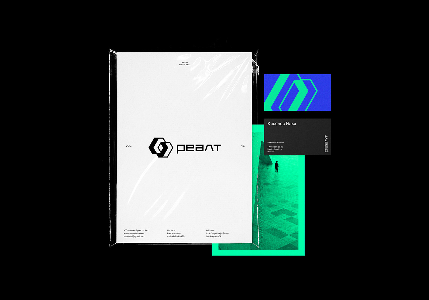 Behance black branding  Corporate Identity digital geometric identoty logo Logotype Technology
