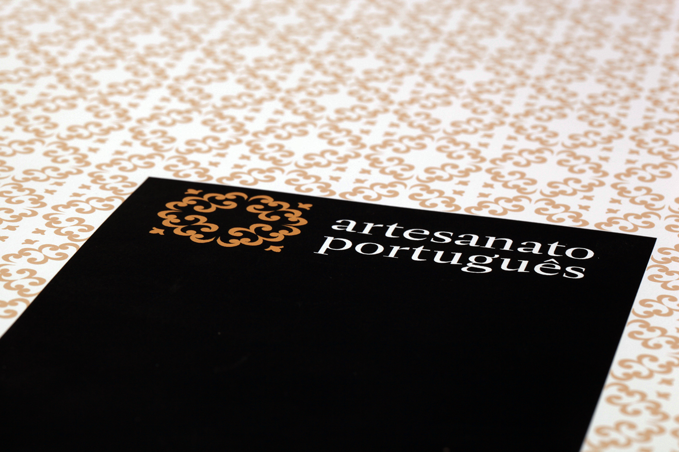 artesanato português marca azulejo arts manuelino Portugal cultura ouro logo Logotipo nacional