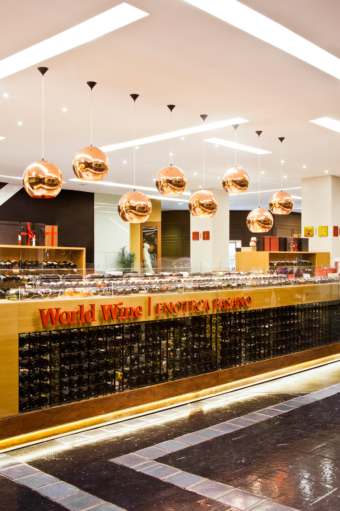 AM Studio enoteca world wine Fasano Retail Shopping loja adega quiosque Madeira Mármore dpot