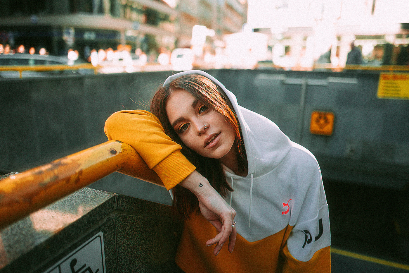 model photoshoot puma Leica Street woman lifestyle prague
