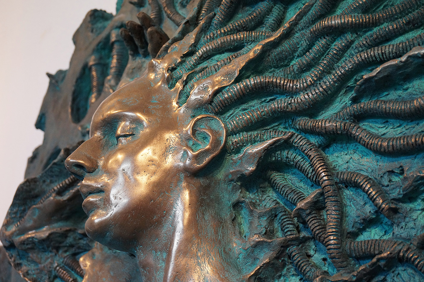 fin arts contemporary sculpture bronze sculpting  relief modern portrait industrial mechanical