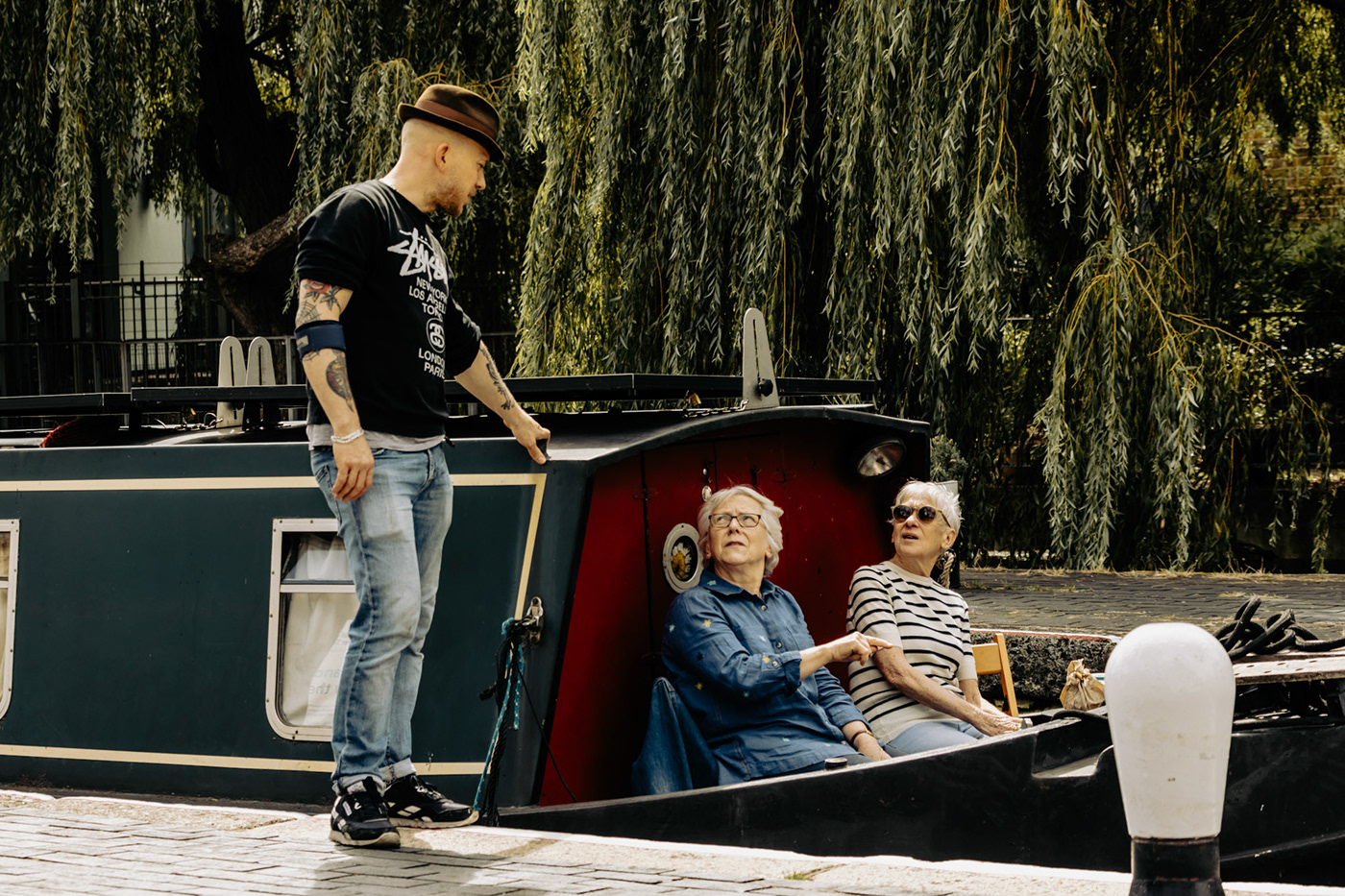 Shane Aurousseau Photography  photographer portrait London travel photography people canals narrowboat Waterways & Canals