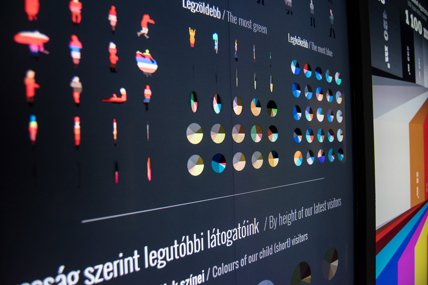 colour scanner interactive mirror palette visualization social Experience